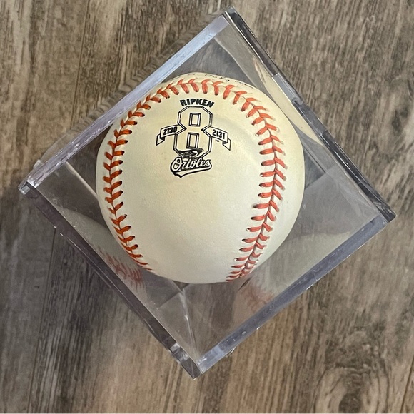 Rawlings Other Rawlings Baltimore Orioles Cal Ripken Jr Official Commemorative Baseball W